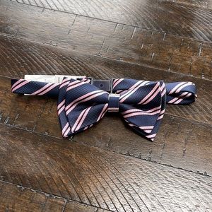 Boys bow tie navy and pink size 8-14